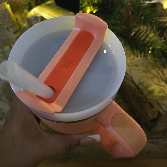 Stanley Coral Quencher H2.0 Tumbler - Picture 7 of 8